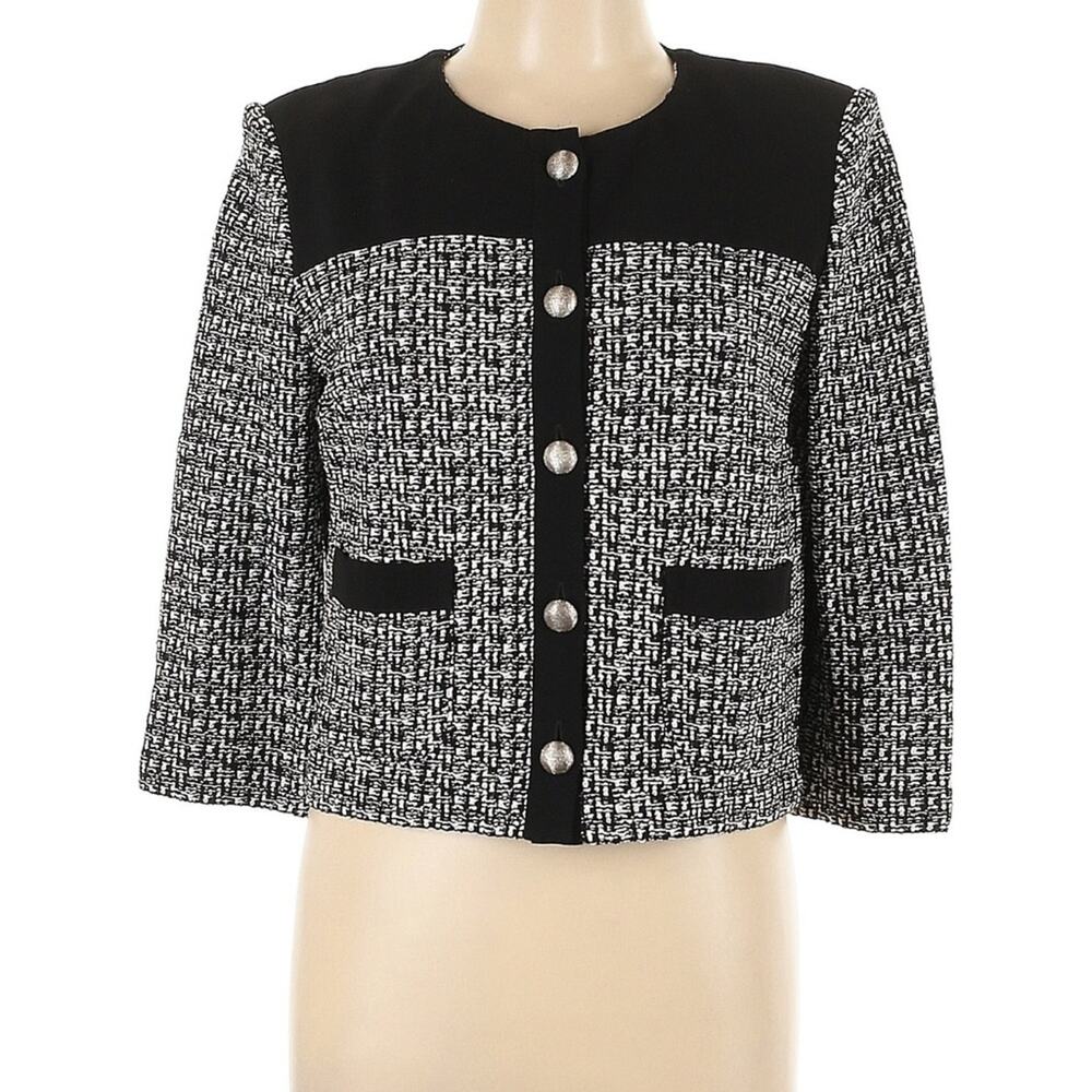 St. John Black and White Tweed Blazer Size 4 EUC